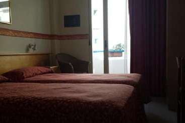 هتل Villa Athena