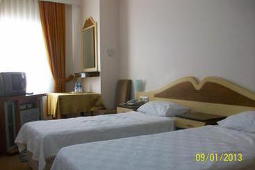 Delta Hotel Yss