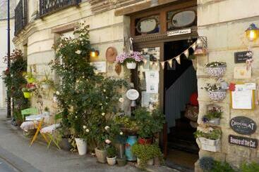 هتل Chez Teresa  A Taste D Angleterre