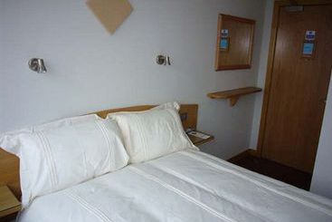 The Rosemount Hotel