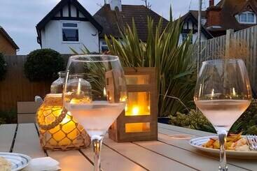 تختخواب و صبحانه Viva Guest House