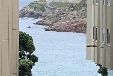 پانسیون Oxford Suites Ciudad De La Coruña