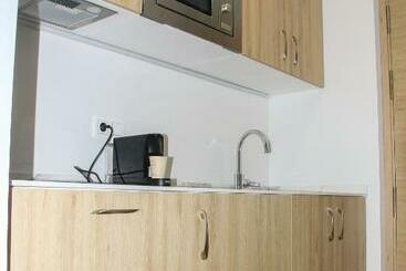 Apartamentos Mundaka Surf Camp