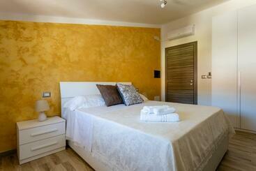 پانسیون Cadoni Guest House