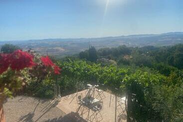 پانسیون Podere Belsogno Miniappartamento Roseto