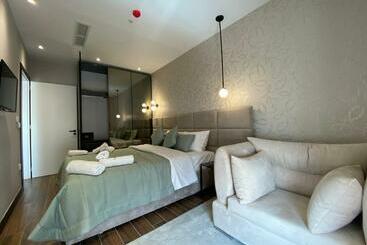 هتل Delfin Resort Kune
