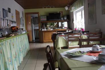 هتل Pension Domblick