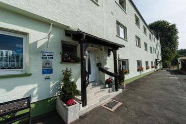 هتل Pension Domblick