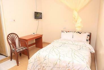 The 4 Js Bed And Breakfast Emali