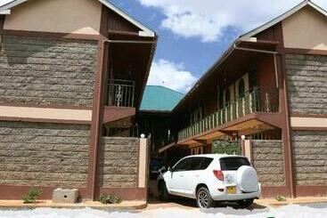 The 4 Js Bed And Breakfast Emali