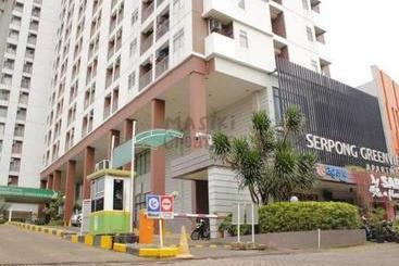 هتل Koolkost At Serpong Green View Tower A