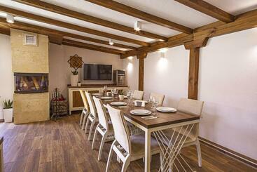 پانسیون Guest House Wishmore