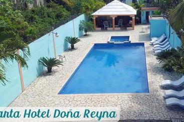 Apartahotel Dona Reyna Alojamientos En Santo Domingo A 5 Min De Aeropuerto Internacional Las América