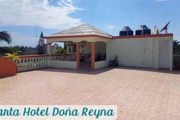 Apartahotel Dona Reyna Alojamientos En Santo Domingo A 5 Min De Aeropuerto Internacional Las América