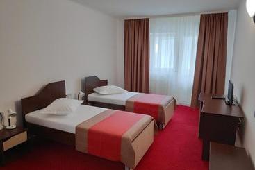 Hostel Caliman