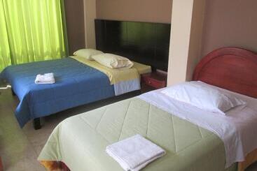 هتل Villa Santa Ana