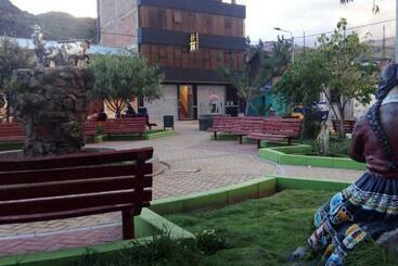 هتل Hostal Inca