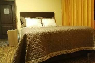 هتل Hostal Inca