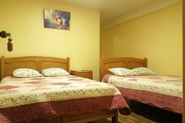 هتل Hostal Inca