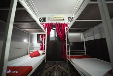 هاستل Theresidencyinn