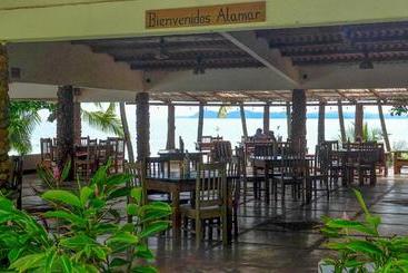 هتل Playa Reina