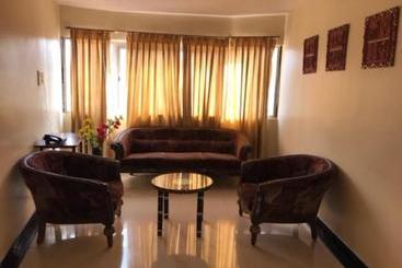 هتل Bharati Lodge