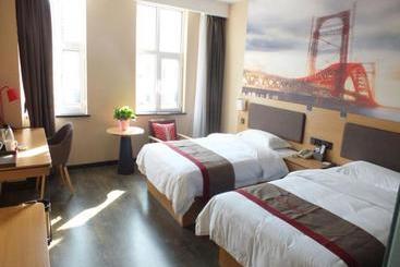 Thank Inn Chain Hotel Ningxia Yinchuan Lingwu City Ningdong Town Zijinghua Square