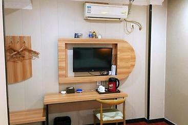 Jun Hotels Chongqing Yubei District Jiangbei International Airport Airport Plaza