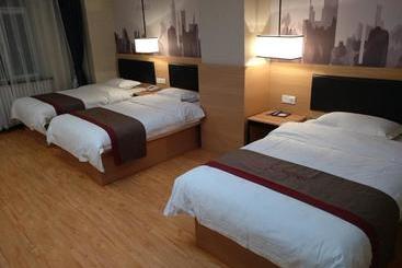 Thank Inn Chain Hotel Qinghai Yushu County Kangba Commercial City