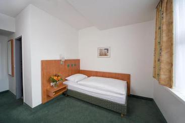 Top Khr Stadthotel Dusseldorf