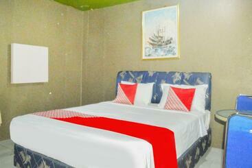 هتل Oyo 90378 Rigari Guest House