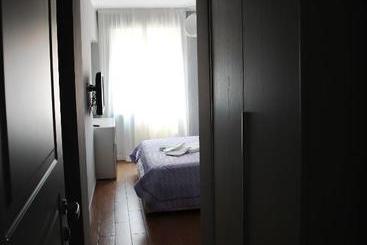 پانسیون Casa Jomi B&b Borghetto Lodigiano
