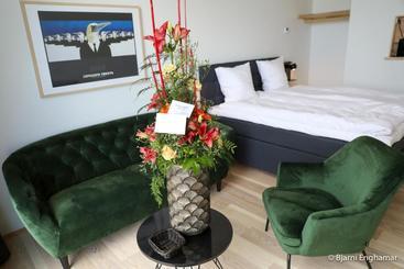 هتل Mølin Guesthouse