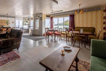 هتل Mølin Guesthouse