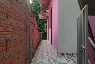 هتل Pousada Sombra Do Jambeiro