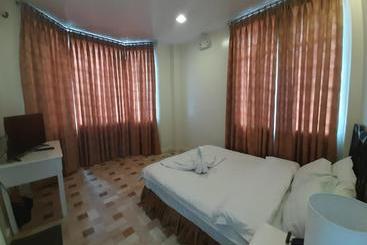 هتل Reddoorz At Balatas Magsaysay Road Naga City