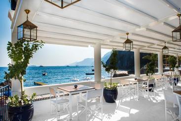 Hotel Laurito Beach Cucina & Camere