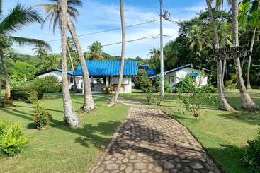 هتل Paradise Island Beach