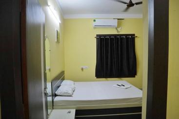 هتل Sahil Inn