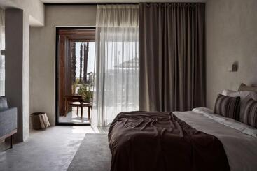 Resort Casa Cook North Coast    Adults Only