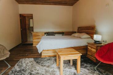 هاستل Hostal Hilltop Palomino