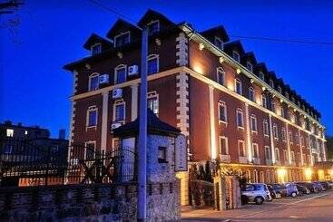ホテル Diament Arsenal Palace Katowice  Chorzow
