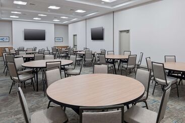 هتل Hilton Garden Inn Charlotte Uptown