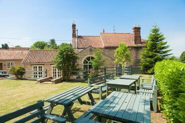 هاستل The Woodhouse Arms