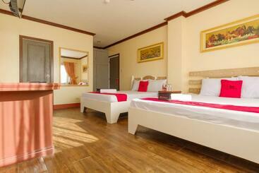 Reddoorz Plus @ Seaborne Hotel Subic Zambales