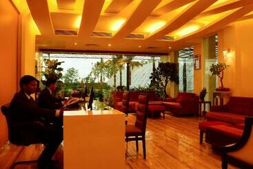 Shamrock Greens By Jardin Hotels