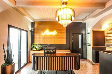 هتل Mariel Znojmo