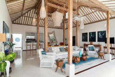 渡假胜地  De'coco Villa And Suites
