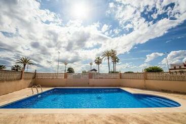 Amazing Apartment In Sueca With Outdoor Swimming Pool And 4 Bedrooms - Sueca