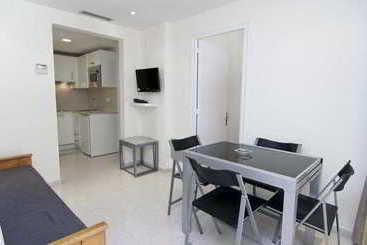 Apartamentos Aromar